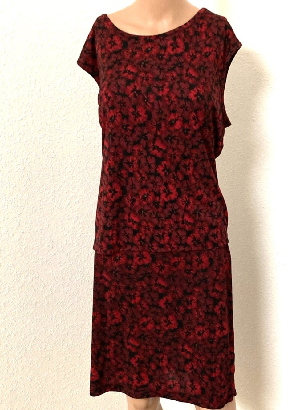 Emma James Red Black Floral Knit Top & Skirt Set Women's XL/L